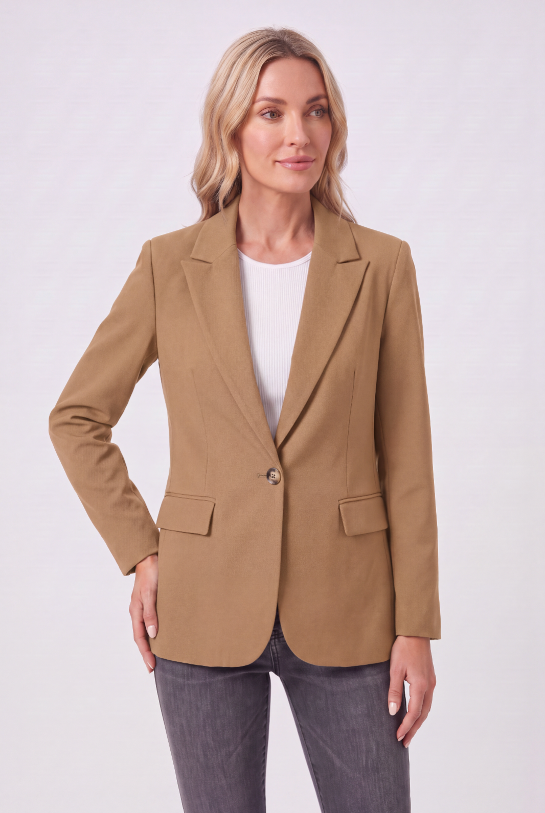 Women’s Blazer | Single-Breasted with Flap Pockets