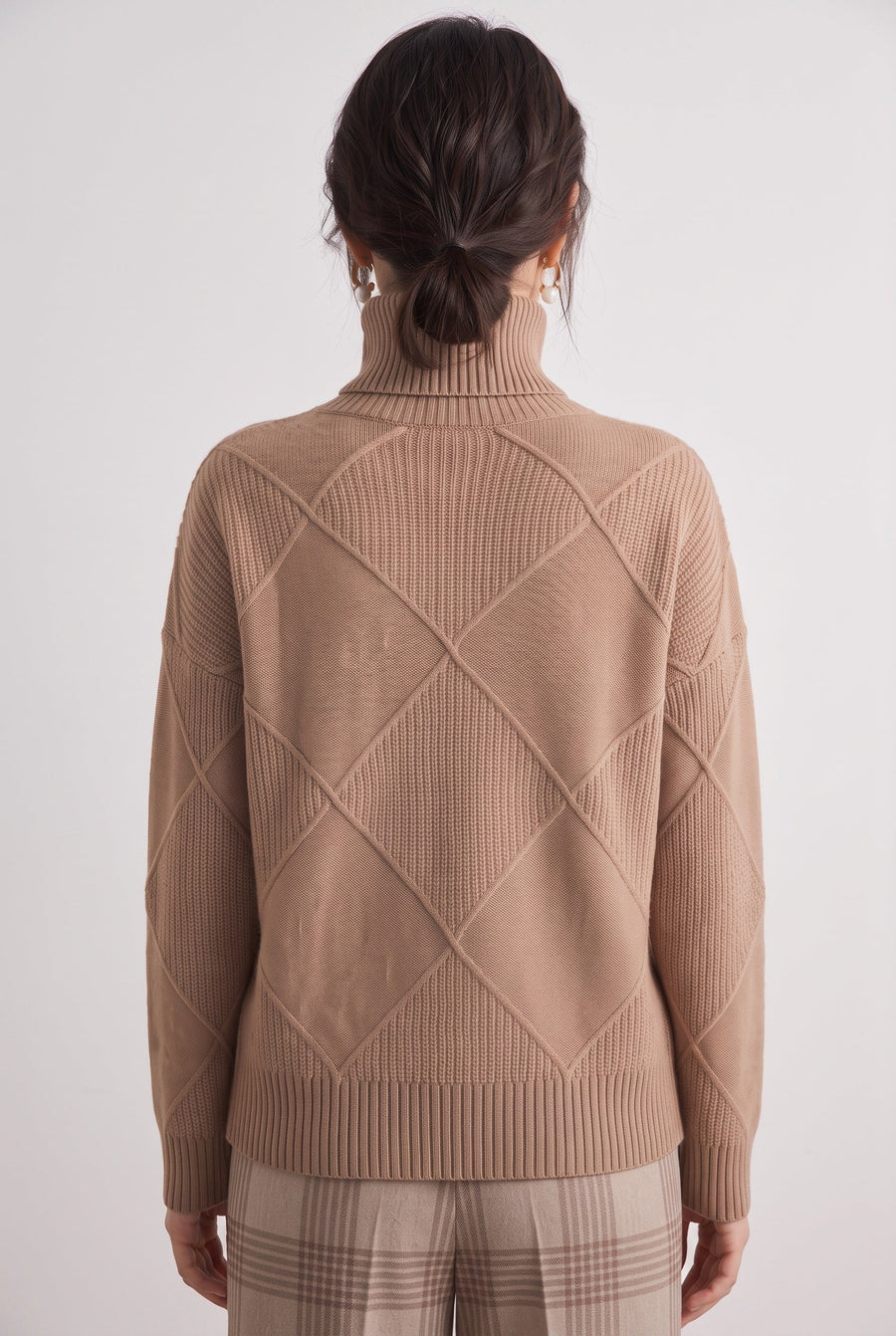 Women’s Jumper | Roll Neck with Diamond Knit