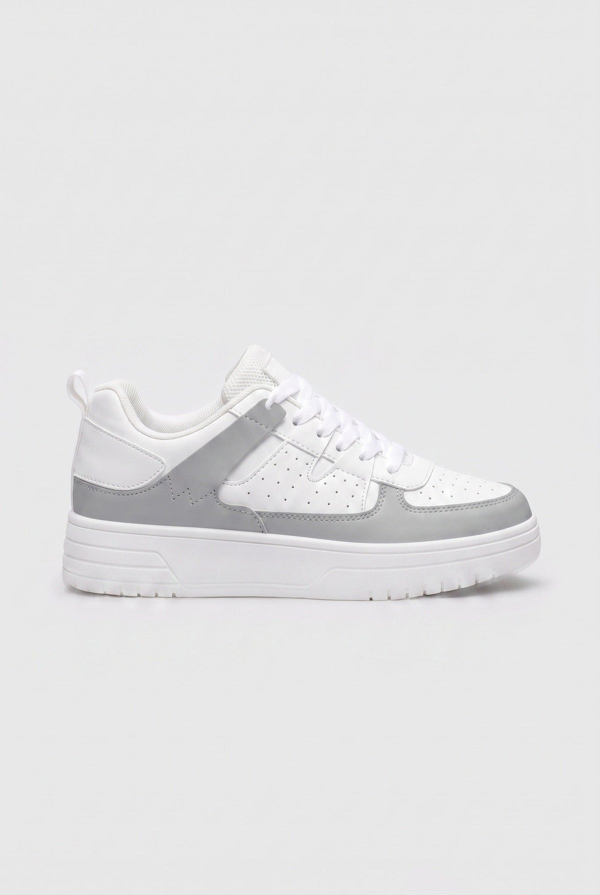 Women's Trainers | Lace-Up Low Top
